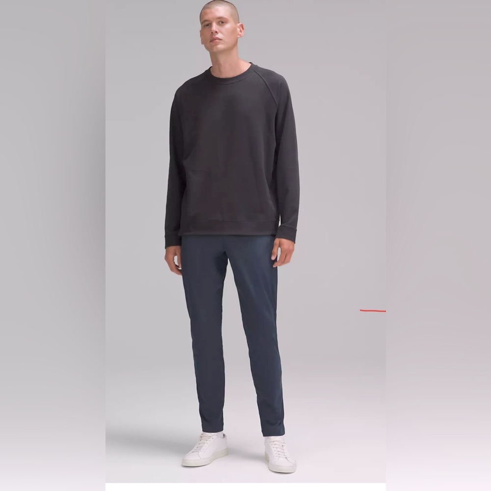 Lululemon - Men’s ABC Slim-Fit Trouser 
Warpstrem  (size 30/30L)